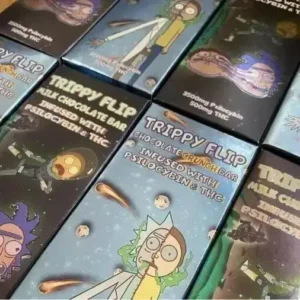 Trippy-flip-milk-chocolate-bar-1